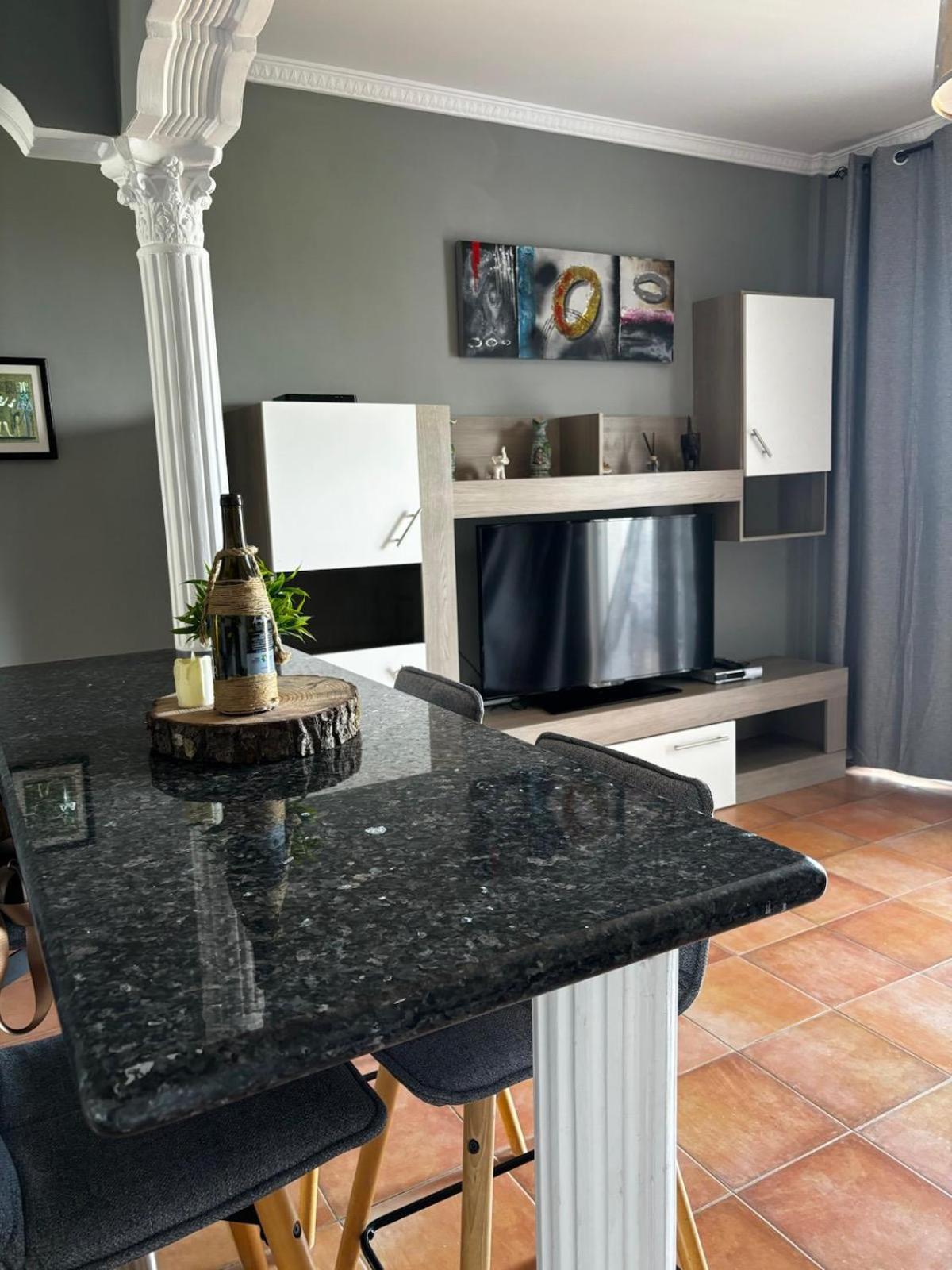 Apartamento Hans San Antonio  Ngoại thất bức ảnh